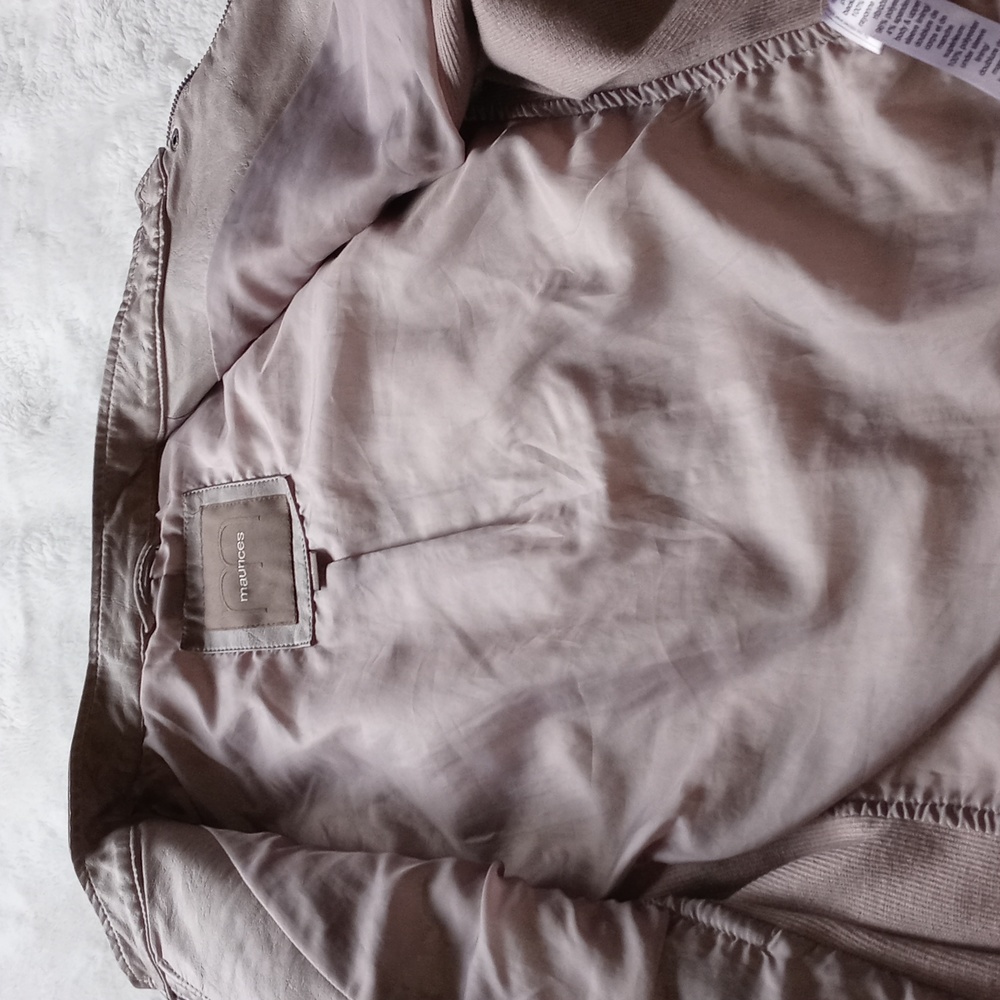 Maurices Mauve Pink Faux Leather Jacket Full Zippered… - Picture 10 of 10